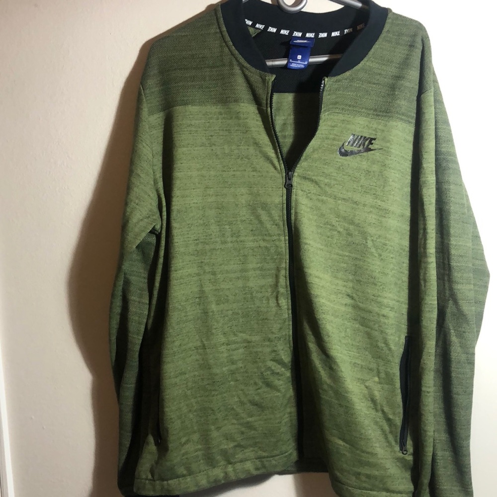 Nike flyknit jacket